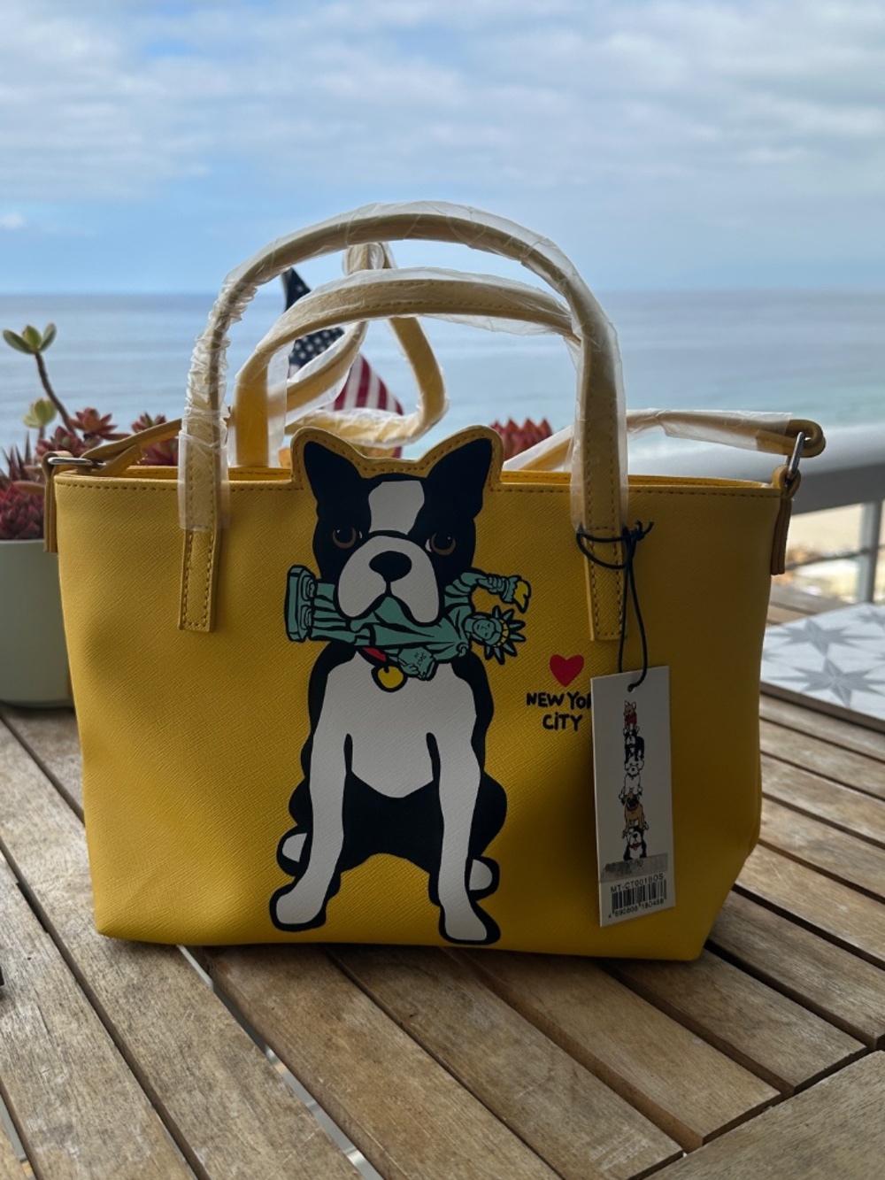 Marc Tetro Boston Terrier New York City Vinyl Purse - Picture 7 of 7